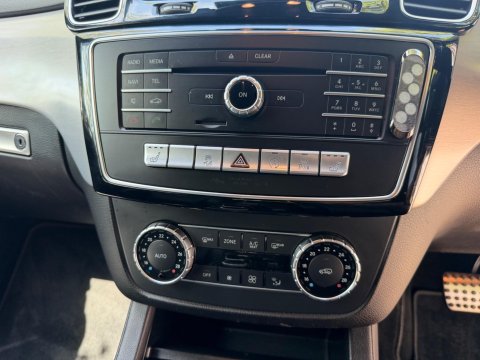 Mercedes-Benz GLE GLE 250 D 4MATIC AMG NIGHT EDITION 52