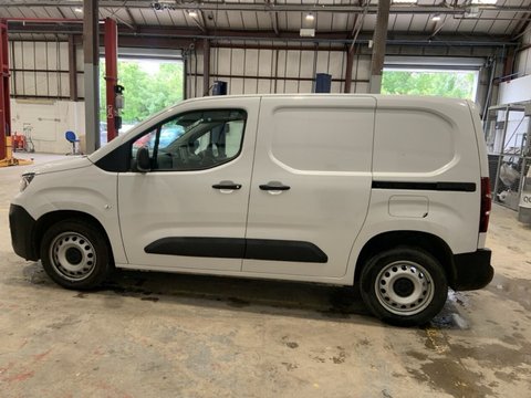 Peugeot Partner BLUEHDI PROFESSIONAL PREMIUM PLUS L1 10