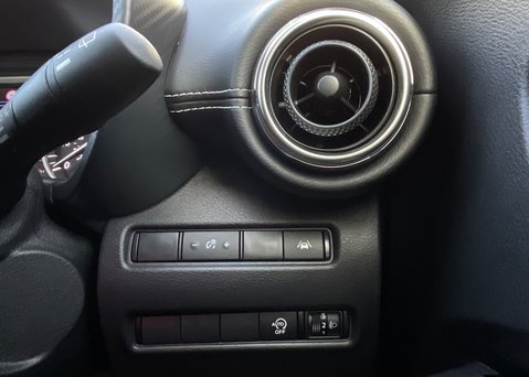 Nissan Juke DIG-T N-CONNECTA 24