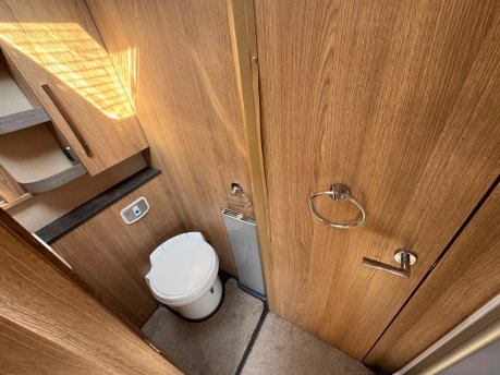 Auto-Trail Comanche AWAITING PREPARATION 12