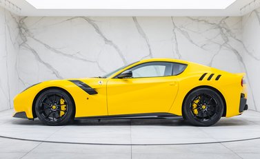 Ferrari F12 TDF 8