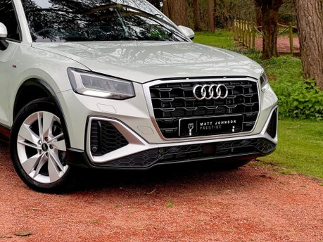 Audi Q2 TFSI S LINE 14