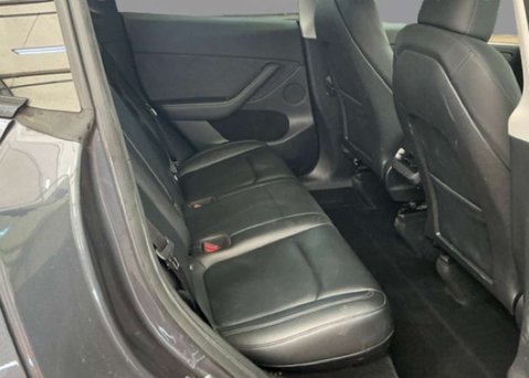 Tesla Model Y (Dual Motor) Long Range SUV 5dr Electric Auto 4WDE (384 bhp) 10
