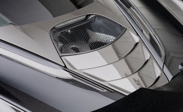 McLaren 720S Performance 31