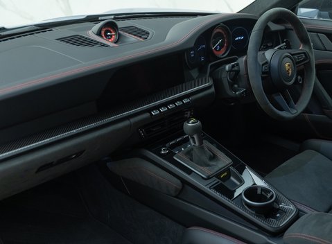 Porsche 911 GT3 (992) 17