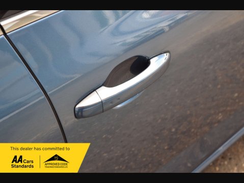 Renault Megane 1.5 Megane Dynamique Nav dCi 5dr 17
