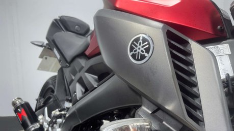 Yamaha MT-125 MT 125 2015 11K VERY CLEAN MOT SERVICED 15BHP 125CC NAKED 12