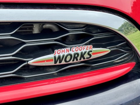 Mini Hatch JOHN COOPER WORKS 13