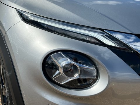 Nissan Juke DIG-T N-CONNECTA DCT 17