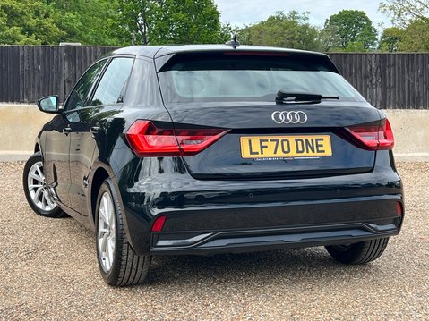 Audi A1 SPORTBACK TFSI SPORT 2