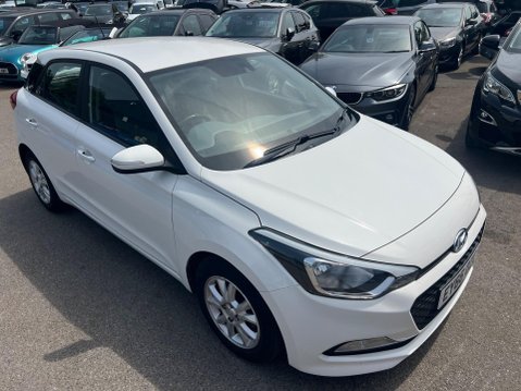 Hyundai i20 1.2 Blue Drive SE Euro 6 (s/s) 5dr 8