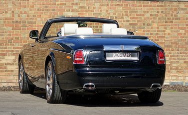 Rolls-Royce Phantom Drophead Series II 12