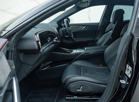 Ferrari Purosangue 23