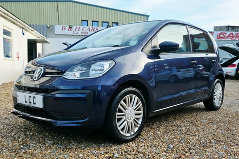 Volkswagen Up 1.0 MOVE UP LOOK! JUST 30000 MILES! 8 SERVICES.. BLUETOOTH! LOW INSURANCE! 4