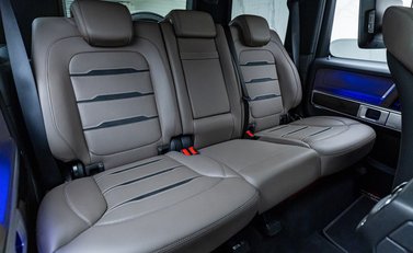 Mercedes-Benz G Class G63 AMG CARBON EDITION 19