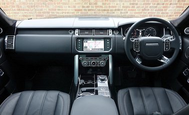 Land Rover Range Rover 3.0 TDV6 Autobiography 16