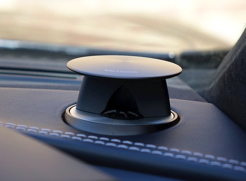 Aston Martin Vanquish Carbon Edition 29