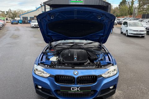 BMW 3 Series 330D XDRIVE M SPORT SHADOW EDITION TOURING - REVERSE CAMERA -PRO NAV -H/K 51