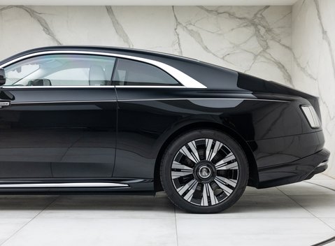 Rolls-Royce Spectre 47