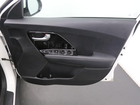 Kia Niro 1.6 GDi 2 DCT Euro 6 (s/s) 5dr 19
