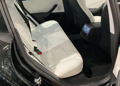 Tesla Model 3 Saloon 4dr Electric Auto RWD (208 ps) 10