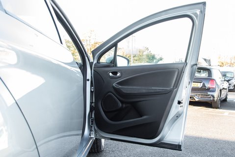 Renault Zoe ICONIC 15