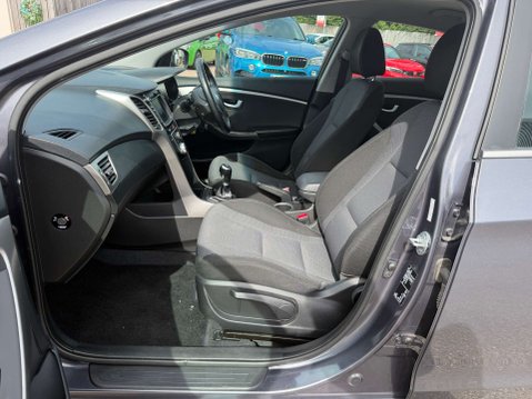 Hyundai i30 1.6 i30 SE Nav Blue Drive CRDi 5dr 22