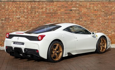 Ferrari 458 Speciale 7