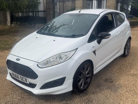 Ford Fiesta 1.0T EcoBoost ST-Line Hatchback 3dr Petrol Manual Euro 6 (s/s) (125 ps) LOW 24