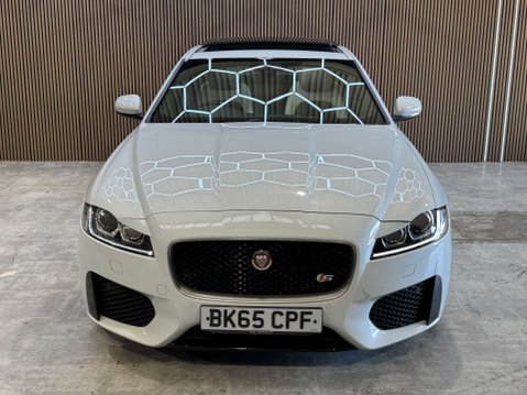 Jaguar XF 3.0 XF V6 S D Auto 4dr 39