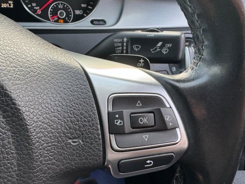 Volkswagen CC 2.0 TDI BlueMotion Tech R-Line DSG Euro 6 (s/s) 4dr 22