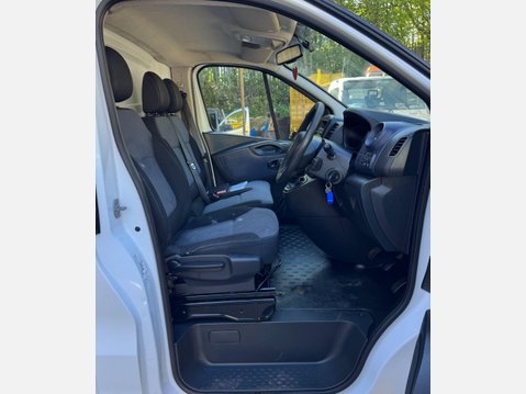 Vauxhall Vivaro 1.6 CDTi 2700 BiTurbo Panel Van 5dr Diesel Manual L1 H1 Euro 6 (s/s) (125 p 24