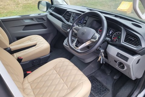 Volkswagen Transporter T6.1 T28 TDI P/V HIGHLINE 9