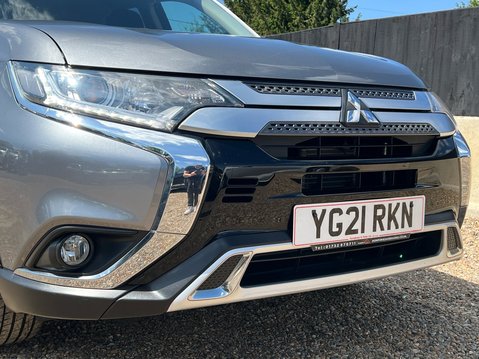 Mitsubishi Outlander DESIGN 16