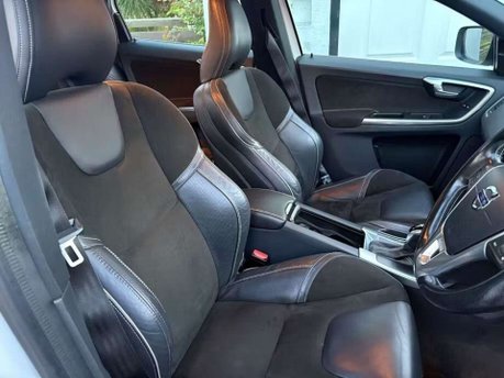 Volvo XC60 2.0 D4 R-Design Nav SUV 5dr Diesel Auto Euro 6 (s/s) (190 ps) 6