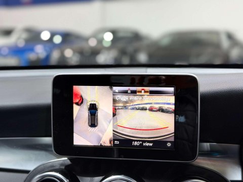 Mercedes-Benz GLC 2.0 GLC250 AMG Line (Premium) SUV 5dr Petrol G-Tronic+ 4MATIC Euro 6 (s/s) 24