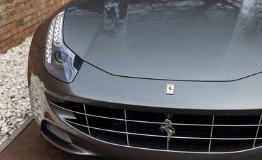 Ferrari FF 23