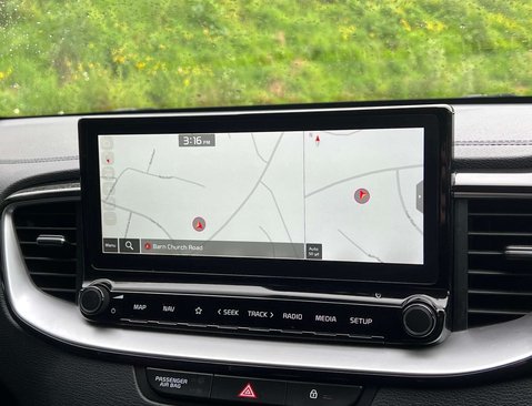 Kia Xceed 1.0 XCeed Connect ISG 5dr 29