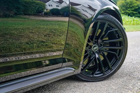 Audi RS4 CARBON BLACK 6