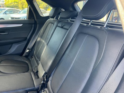 BMW 2 Series 2.0 220i GPF M Sport DCT Euro 6 (s/s) 5dr 27