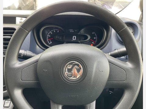 Vauxhall Vivaro 1.6 CDTi 2700 L1 H1 Euro 6 (s/s) 5dr 32