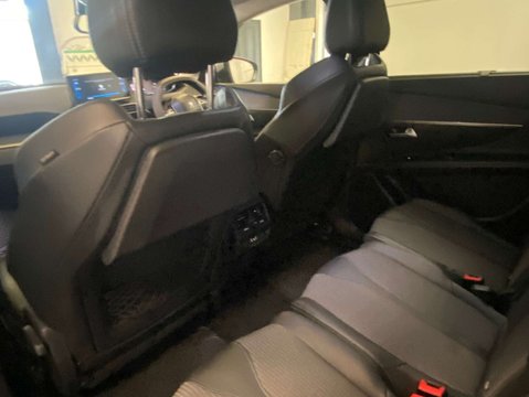 Peugeot 5008 1.2 5008 Allure Premium PureTech S/S 5dr 37