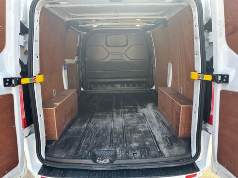 Ford Transit Custom 300 LIMITED P/V ECOBLUE 16