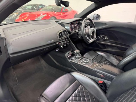 Audi R8 5.2 FSI V10 Performance Coupe 2dr Petrol S Tronic quattro Euro 6 (s/s) (620 41