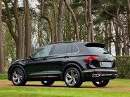 Volkswagen Tiguan 1.5 TSI R-Line Edition DSG Euro 6 (s/s) 5dr 8
