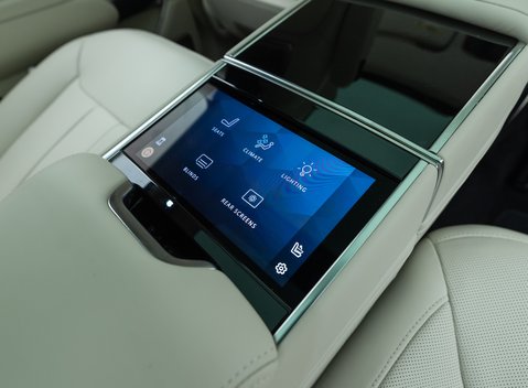 Land Rover Range Rover D350 AUTOBIOGRAPHY 19