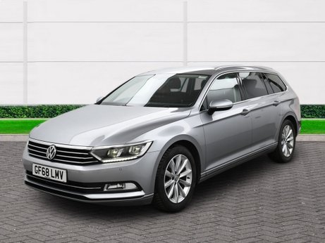 Volkswagen Passat SE BUSINESS TDI 4