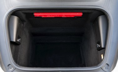 Porsche 718 Cayman GTS 29