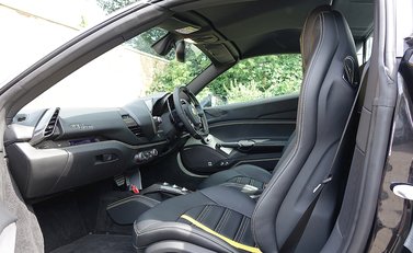 Ferrari 488 Spider 25