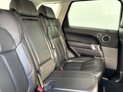 Land Rover Range Rover Sport 3.0 Range Rover Sport HSE SDV6 Auto 4WD 5dr 32